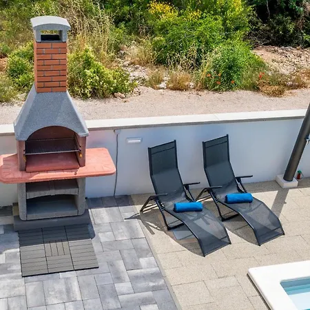 Prestige Villa