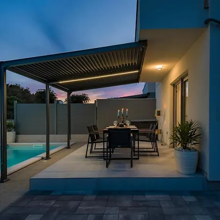 Villa Prestige *